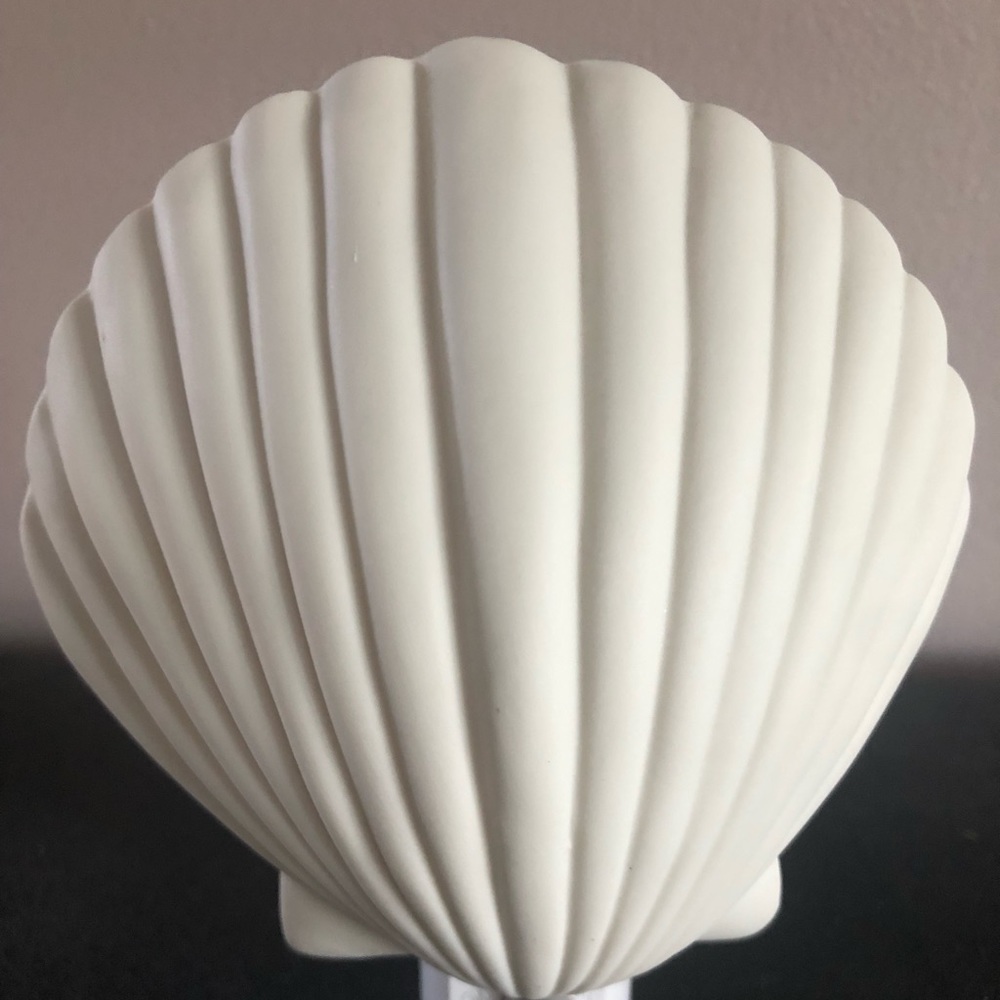 Sea Shell Night Light, New - Picture 7 of 17